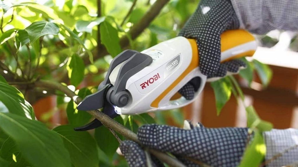 Riel Husqvarna X-Force 40 Cm - Cadena 0.325", Espesor 1.3 Mm, 66 Dientes (Art. 582075366)