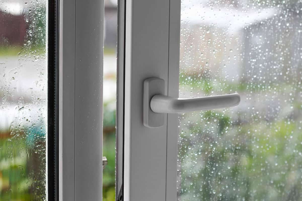 solucionar las corrientes de aire en las ventanas