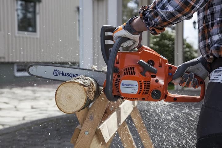 mejor motosierra gasolina profesional husqvarna
